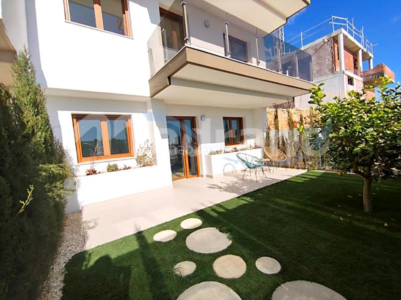 Foto e074ff49-a270-40b1-8c45-b1678b34e17a. Casa amb aparcament a Montebello - Nou Espai Nucia (la)