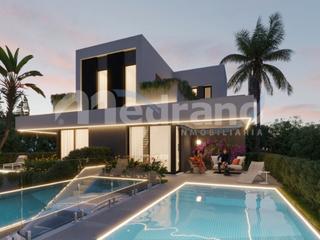 Xalet  Calle praga. Chalet adosado en sierra cortina