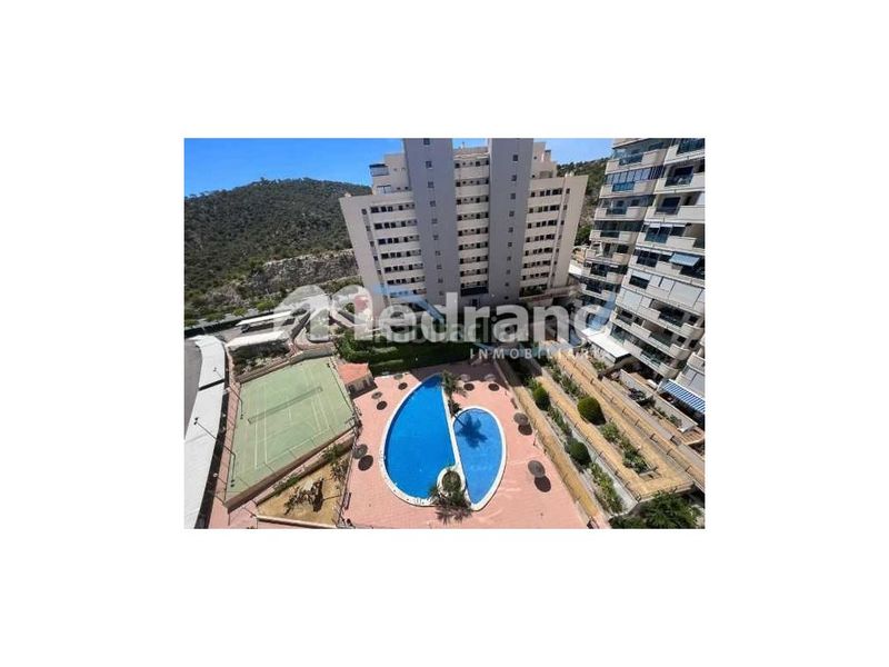 Foto 18751862-adb0-48e2-ad76-af1bed57763a. Aparcament cotxe a Cala Alta-Veramar Vila Joiosa (la)