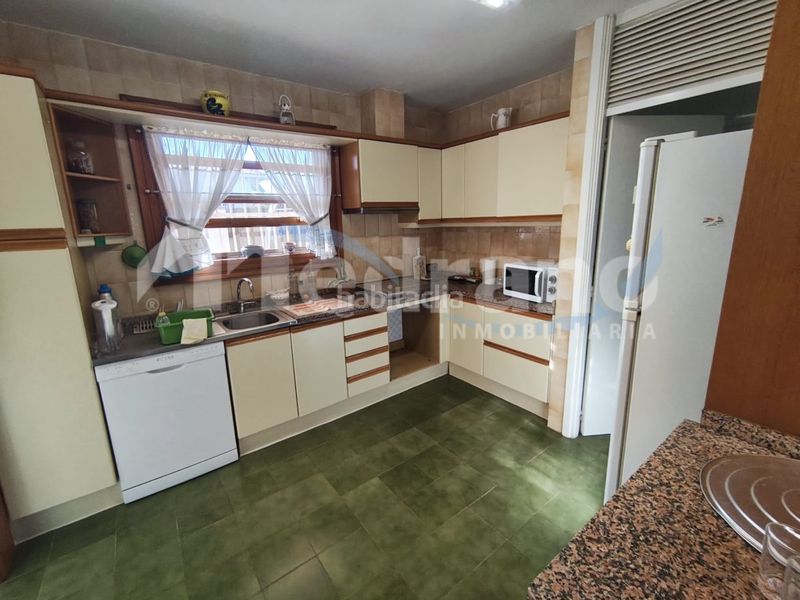 Foto 07322890-2957-4ecb-92ab-2eb7364faf31. Xalet amb aparcament piscina a Urbanizaciones Benidorm