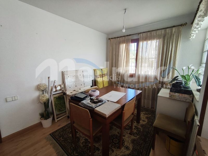 Foto 8d5eb721-53e6-490f-bd47-973a1dbe8ab4. Xalet amb aparcament piscina a Urbanizaciones Benidorm