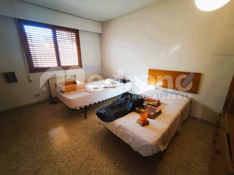 Foto a44f4cc8-7c5f-4bc8-99c2-6cafdf2b0964. Xalet amb aparcament piscina a Urbanizaciones Benidorm