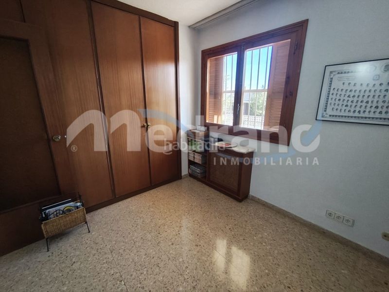 Foto fab0d60e-835a-40b5-89f1-678597bde5a9. Xalet amb aparcament piscina a Urbanizaciones Benidorm