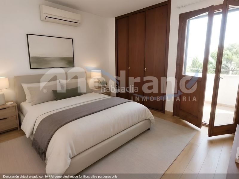 Foto fd2ab611-e4e4-4c3b-9530-a571de816667. Xalet amb aparcament piscina a Urbanizaciones Benidorm