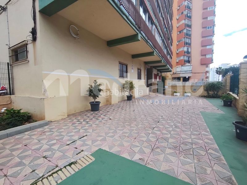 Foto 0d56896e-6ca7-4e29-9153-297dbe8d3117. Pis amb aparcament piscina a Foietes Benidorm