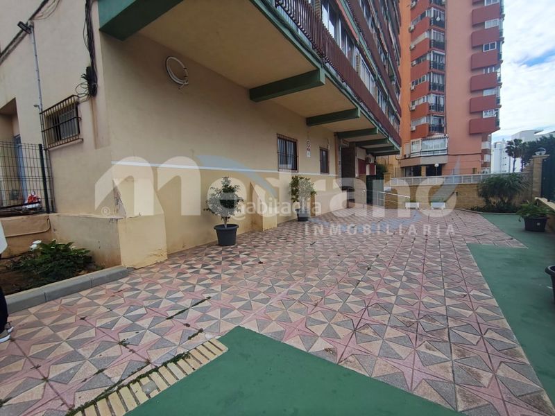 Foto c02a89e4-db31-44d3-8e71-114029796f1d. Pis amb aparcament piscina a Foietes Benidorm