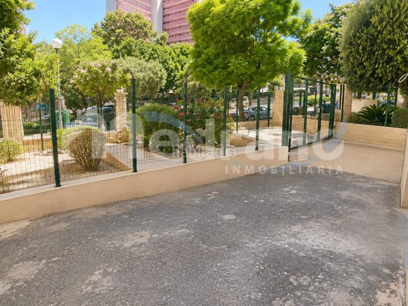 Foto a6041bfa-736d-471f-a73d-028d7e86b856. Pis amb aparcament piscina a Foietes Benidorm