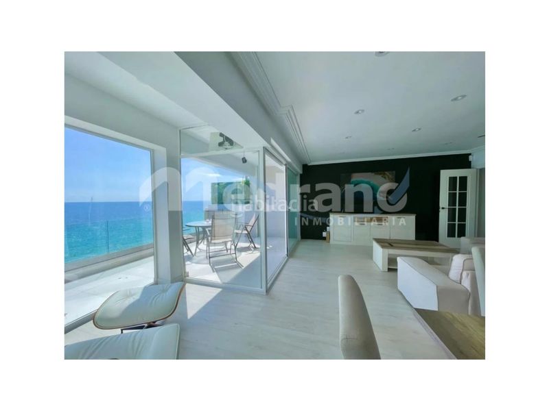 Foto 21100edc-9518-4c0b-9f52-25a7d83f7129. Àtic a Casco Antiguo - Puerto Benidorm