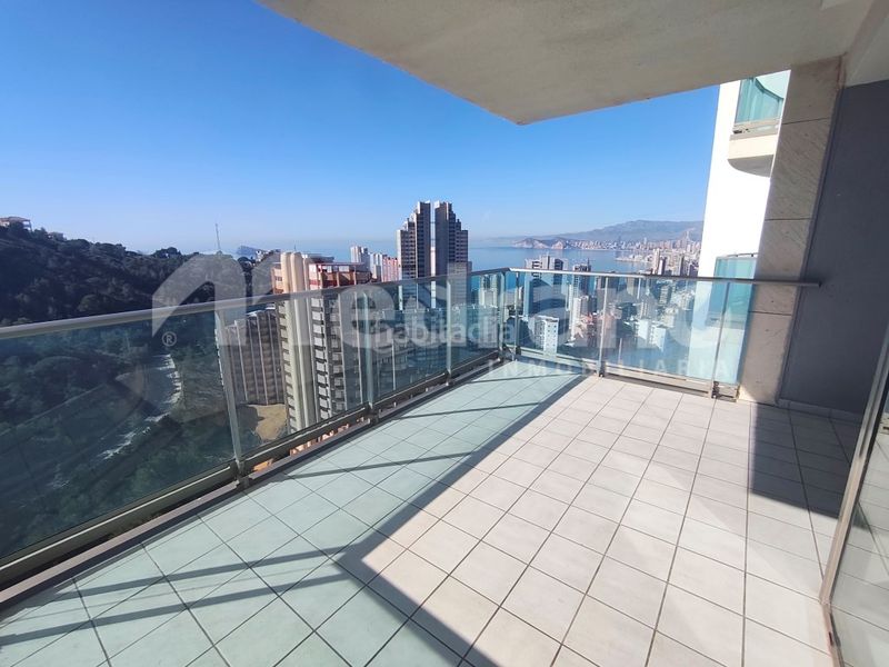 Foto 3ac613ed-7877-4896-a441-907e32256fa8. Pis amb calefacció aparcament piscina a Rincón Alto Benidorm