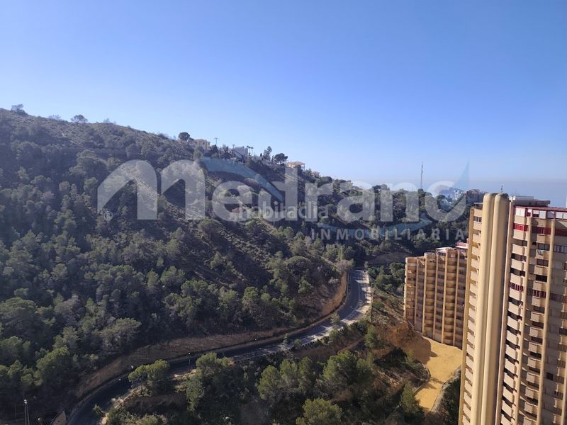 Foto 601a5d48-3ec3-444a-9295-930087e4a1e0. Pis amb calefacció aparcament piscina a Rincón Alto Benidorm