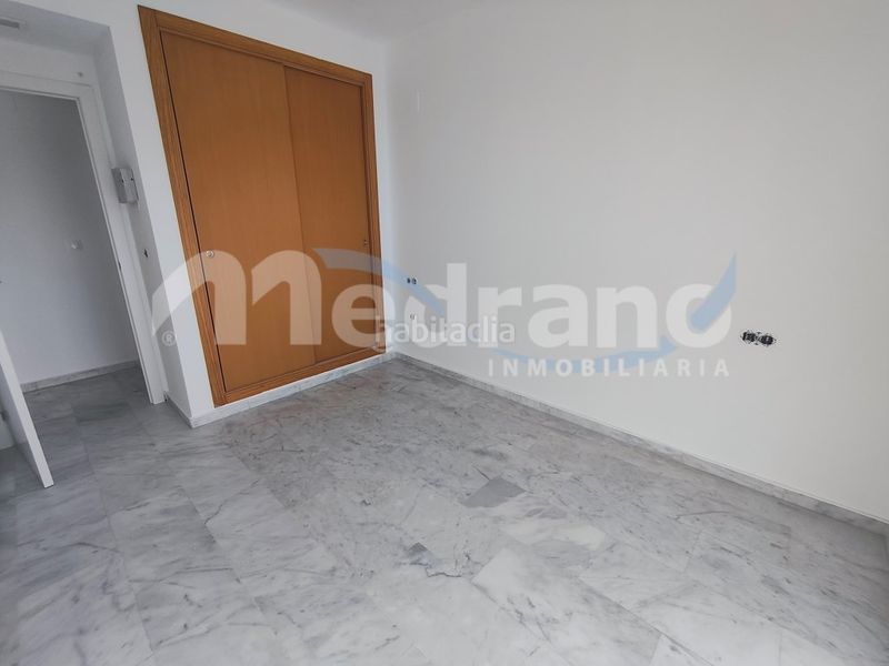 Foto be4d5381-2b1a-49b9-8611-27c331d2a39b. Pis amb calefacció aparcament piscina a Rincón Alto Benidorm