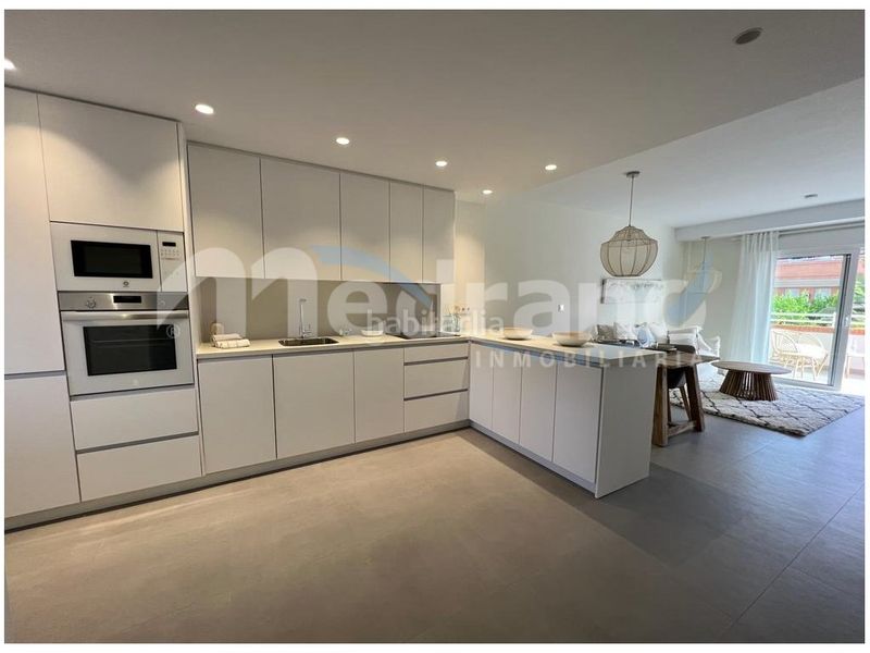 Foto 12bde809-71c9-4f59-a87c-b580734458cb. Apartament amb piscina a Pueblo-Ubanizaciones Alfàs del Pi (l´)
