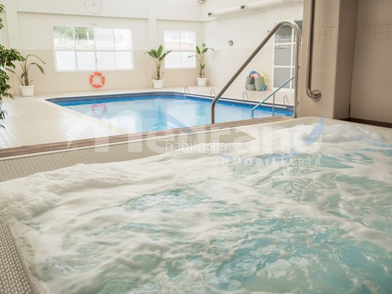 Foto 8da19f36-114c-451a-bfd4-7d31aa7f9c8e. Apartament amb piscina a Pueblo-Ubanizaciones Alfàs del Pi (l´)