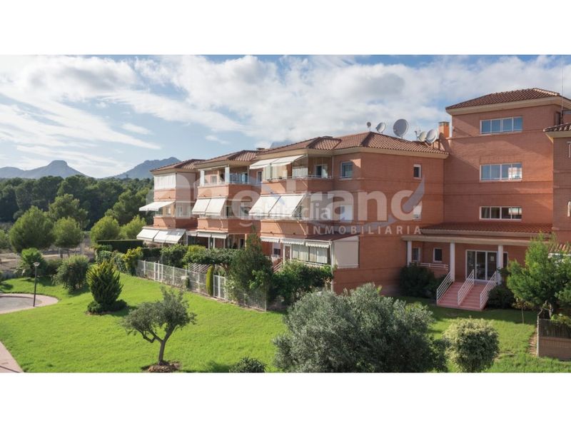 Foto 8e3cccd5-2c55-4780-adaf-c7f02b315482. Apartament amb piscina a Pueblo-Ubanizaciones Alfàs del Pi (l´)