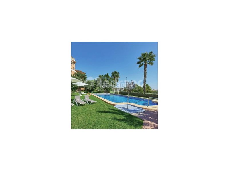 Foto b692bb5a-6d18-4b34-870b-93e584479fd2. Apartament amb piscina a Pueblo-Ubanizaciones Alfàs del Pi (l´)