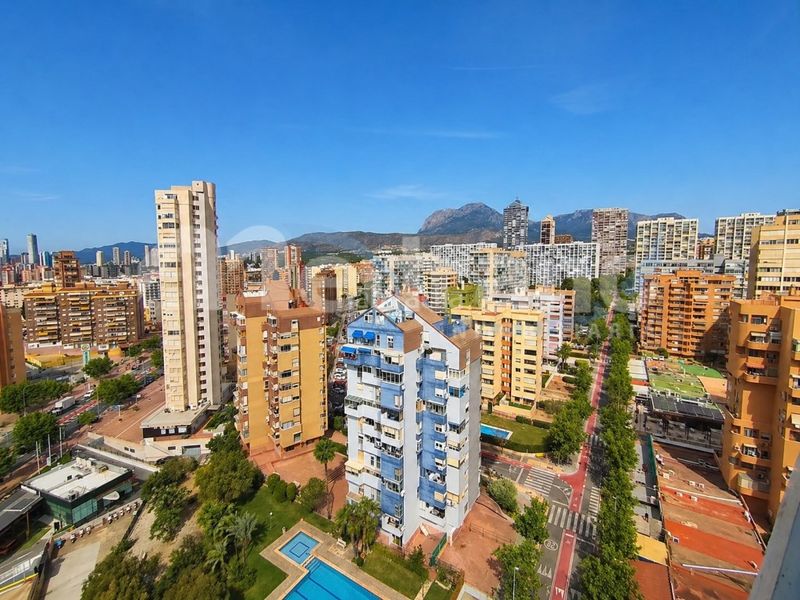 Foto c0fe985c-3db0-46ba-8e50-e92042a3316f. Pis amb calefacció aparcament piscina a Juzgados - Plaza de Toros Benidorm