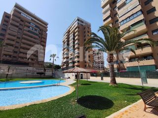 Appartamento  Avenida mestral. Se vende vivienda 21 dormitorios en la cala de villajoyosa