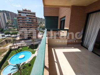 Flat  Avenida mestral. Se vende vivienda 21 dormitorios en la cala de villajoyosa