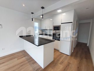 Miete Appartement  Calle metge perez martorell. Se alquila vivienda 21 en playa de levante