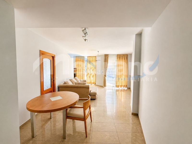 Foto ec645e5a-7473-4c4a-9f2c-63d5f11d2ad7. Pis a Centro Urbano Benidorm