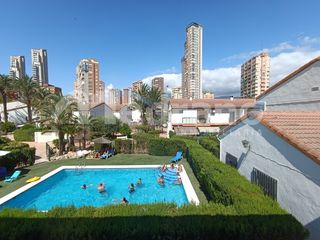 Rent House  Avenida juan fuster zaragoza. Se alquila bungalow 2 dormitorios en rincon llano, benidorm