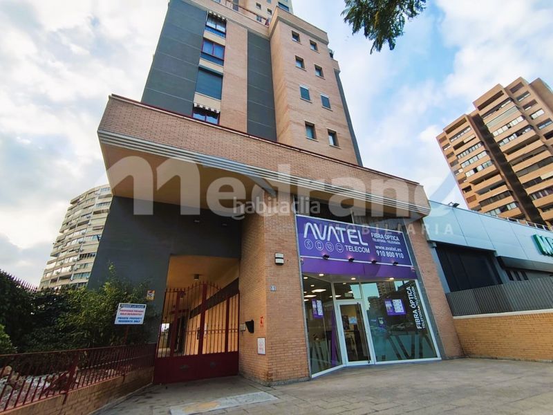 Foto 97d61c36-b7d2-448b-a5d8-dd146cbb111c. Aparcament cotxe a Playa Poniente Benidorm