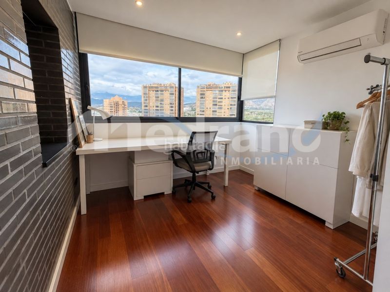 Foto c6958b12-2120-4f68-8320-49e1b4ae6b3f. Pis amb aparcament piscina a Playa Poniente Benidorm