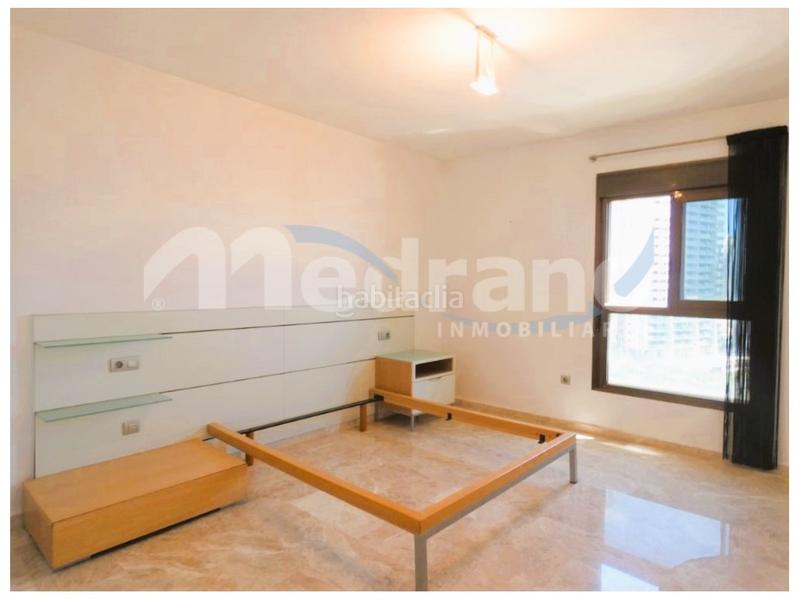 Foto 0dfff93e-bfa5-4701-95c4-354c8ee6f11f. Àtic amb calefacció aparcament piscina a Playa Poniente Benidorm