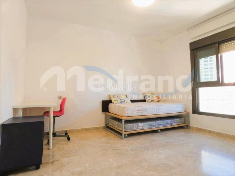 Foto 329afbde-2398-48ed-810a-3126fd2cfe89. Àtic amb calefacció aparcament piscina a Playa Poniente Benidorm