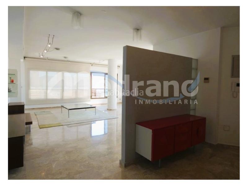 Foto 4d9d8ecb-dbde-490e-a9a8-c931d902f382. Àtic amb calefacció aparcament piscina a Playa Poniente Benidorm