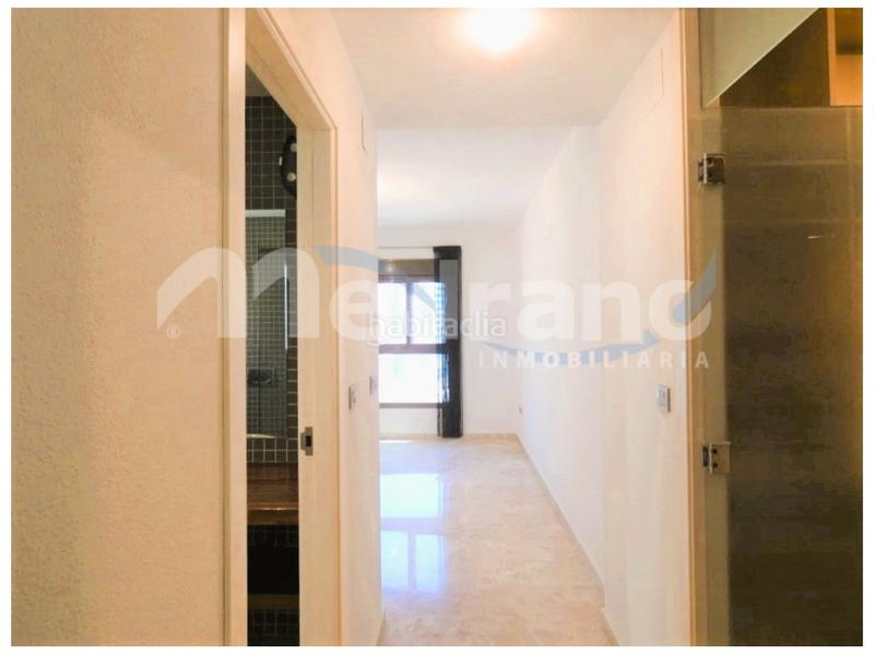 Foto 88fdba69-1a63-4d96-9593-290e639722cf. Àtic amb calefacció aparcament piscina a Playa Poniente Benidorm