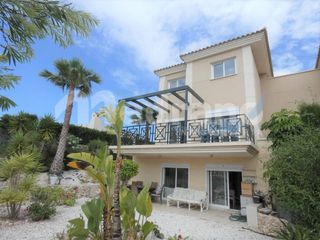 Chalet en Barranco Hondo-Varadero. Semi-adosado en venta en la nucía