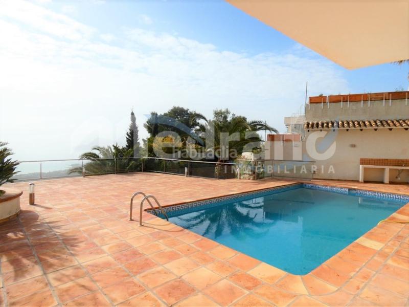 Foto e7dff3f8-ef52-44ab-b6ab-3a0b2d9806d3. Chalet in Altea la vella Altea
