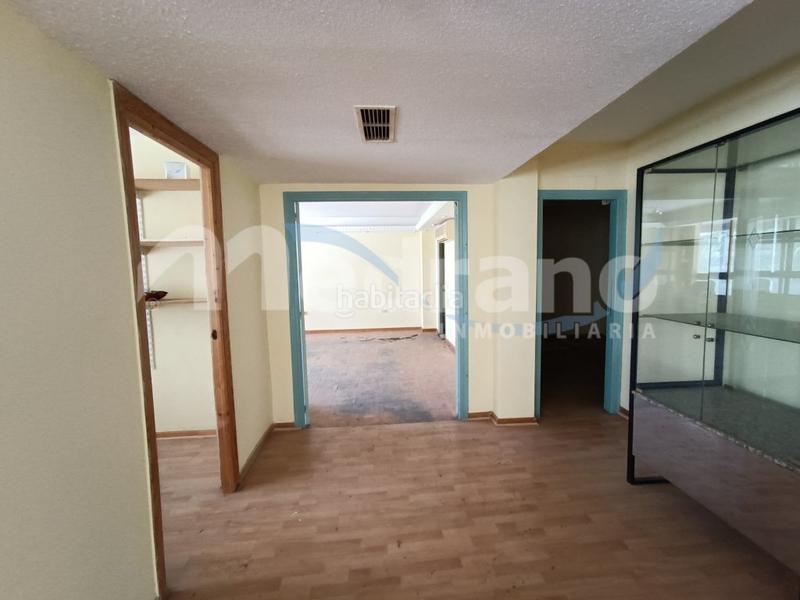 Foto 3fe6cc72-8a56-49d1-af18-d41aacc5f1ed. Lloguer local comercial a Levante Alto Benidorm
