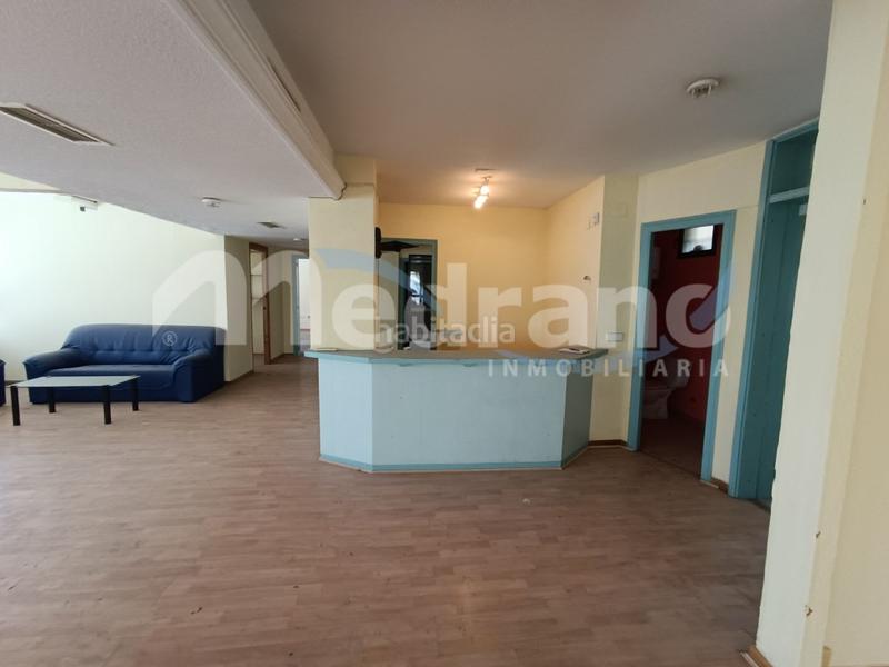 Foto a535901e-332f-426f-b2b3-b15a1c621b0b. Lloguer local comercial a Levante Alto Benidorm
