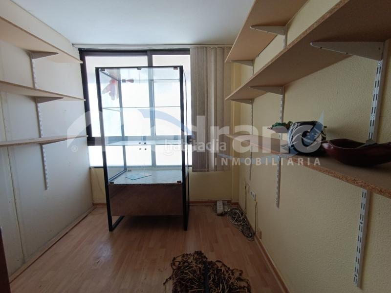 Foto c6e3d83a-a2dd-40fb-95b0-14940f0ff4fb. Location local commercial dans Levante Alto Benidorm