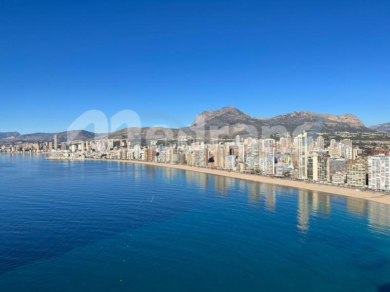 Foto 468c6a85-c655-479a-a135-36757c77aad1. Residential plot in Sierra Helada Benidorm