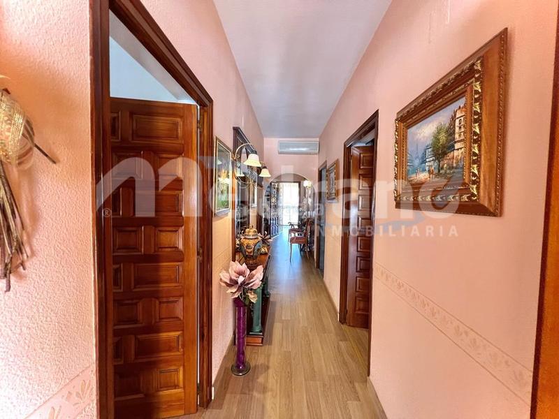 Foto 6913c486-841b-430a-b4cc-35961389d336. Xalet amb calefacció aparcament a Coloma Nucia (la)