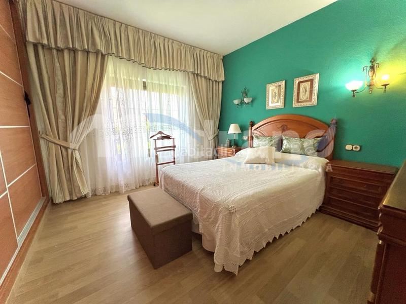 Foto 9c2fb6fc-e0f6-4e24-8c6b-e5107eee712e. Xalet amb calefacció aparcament a Coloma Nucia (la)