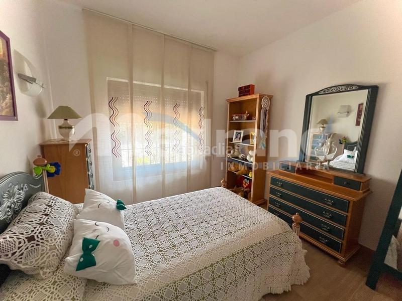 Foto a02312fb-a8f6-400a-83bd-67e1d1336c36. Xalet amb calefacció aparcament a Coloma Nucia (la)