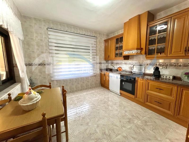 Foto a07ba9e2-52f9-490a-85f2-6c866f05684d. Xalet amb calefacció aparcament a Coloma Nucia (la)