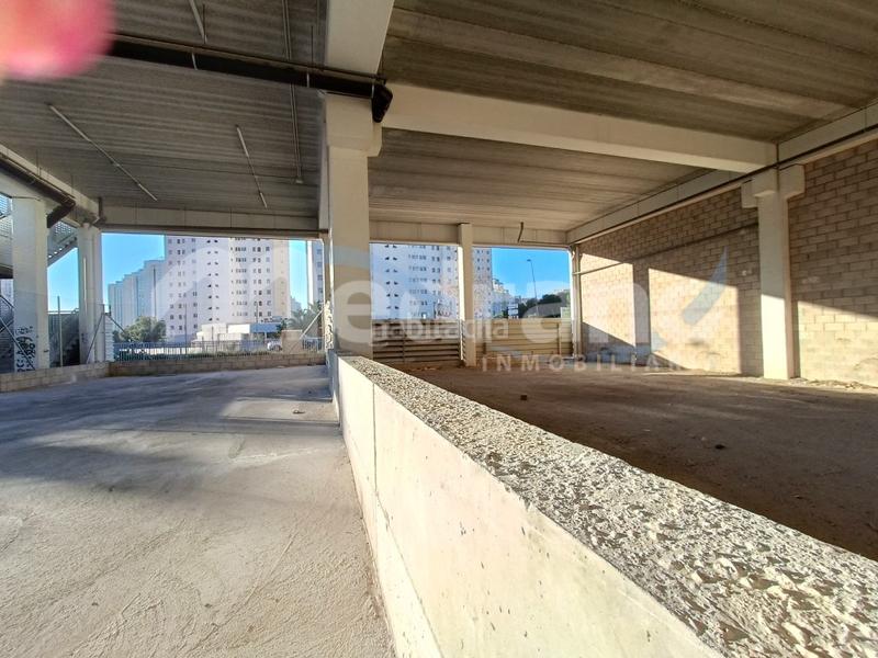 Foto 65551b0a-dd56-4a5e-8c73-07563878cfc0. Alquiler local comercial  en centro comercial leroy merlín en Finestrat