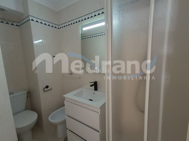 Foto 93733de3-8896-4e20-96c9-6f4e5c6f5163. Flat with parking pool in Playa Levante Benidorm