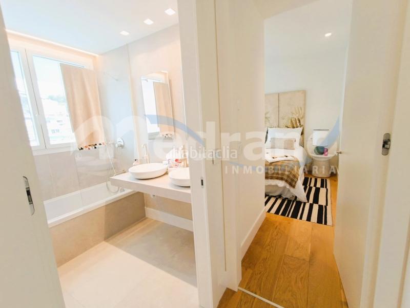 Foto 0b481e9d-c717-4c66-8c32-3aefb65b28a5. Piccolo appartamento con riscaldamento parcheggio piscina in Benidorm