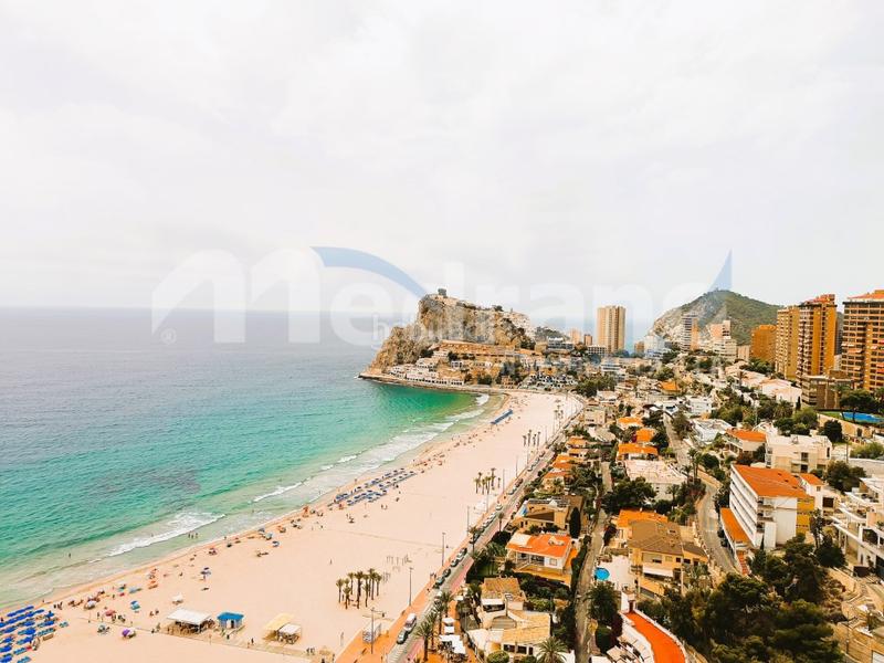 Foto 7b11e42e-d59f-46c5-b779-a4fbe5bfae4f. Piccolo appartamento con riscaldamento parcheggio piscina in Benidorm