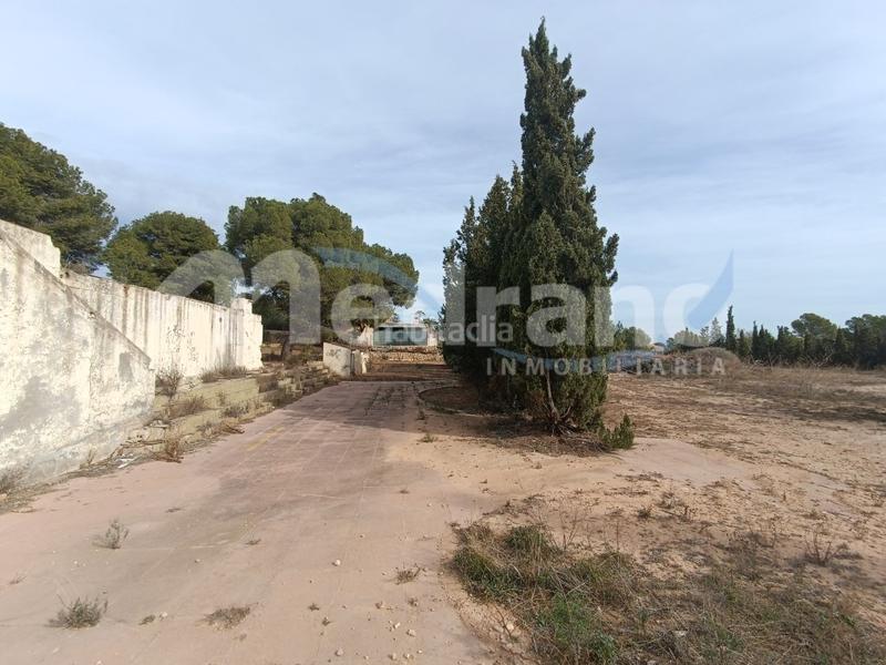 Foto 74e64389-5c2c-4220-a6f2-40880d495682. Terreno residencial se vende terreno zona urbanizacion coblanca en Benidorm