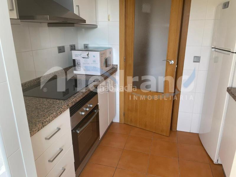 Foto 1686e7ca-5020-46fc-8ad3-cd74f38fe85f. Affitto appartamento con riscaldamento parcheggio piscina in Benidorm