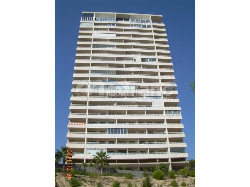 Foto 36bf1923-c0d2-474c-9921-9678e49345de. Affitto appartamento con riscaldamento parcheggio piscina in Benidorm