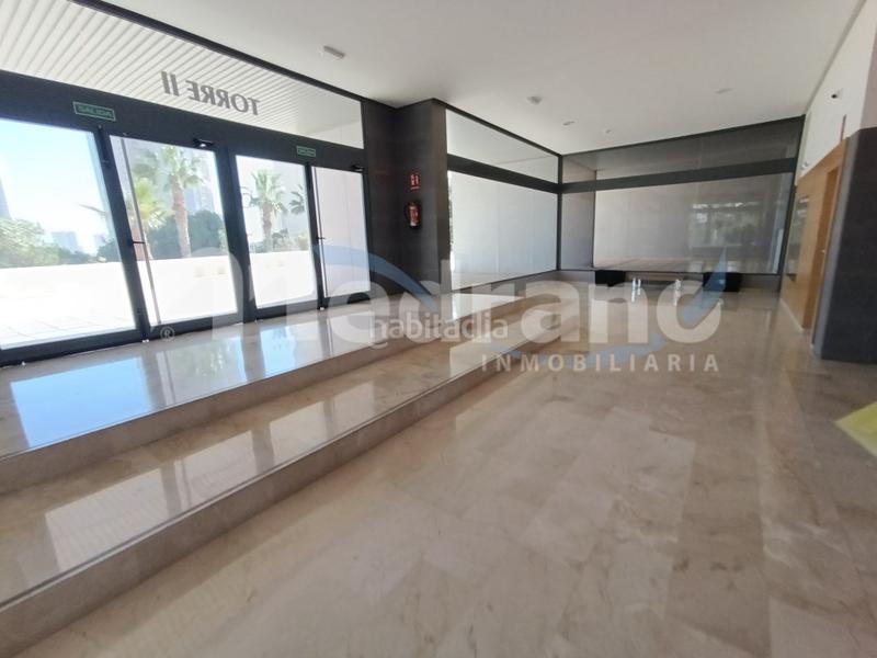 Foto 520fca66-d7ef-4378-89ea-8da3e7cfde70. Affitto appartamento con riscaldamento parcheggio piscina in Benidorm
