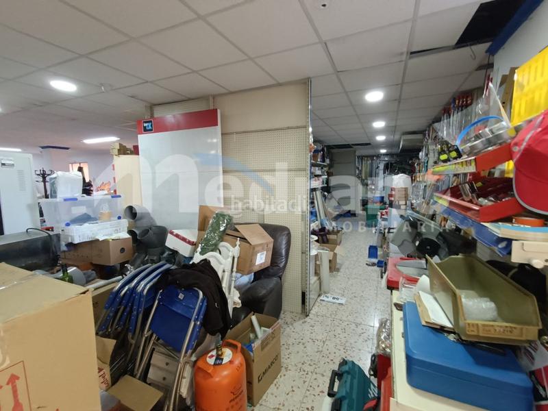 Foto 39a0a547-ca5d-4a8f-9cab-277c73516e9d. Locale commerciale in Centro Urbano Benidorm